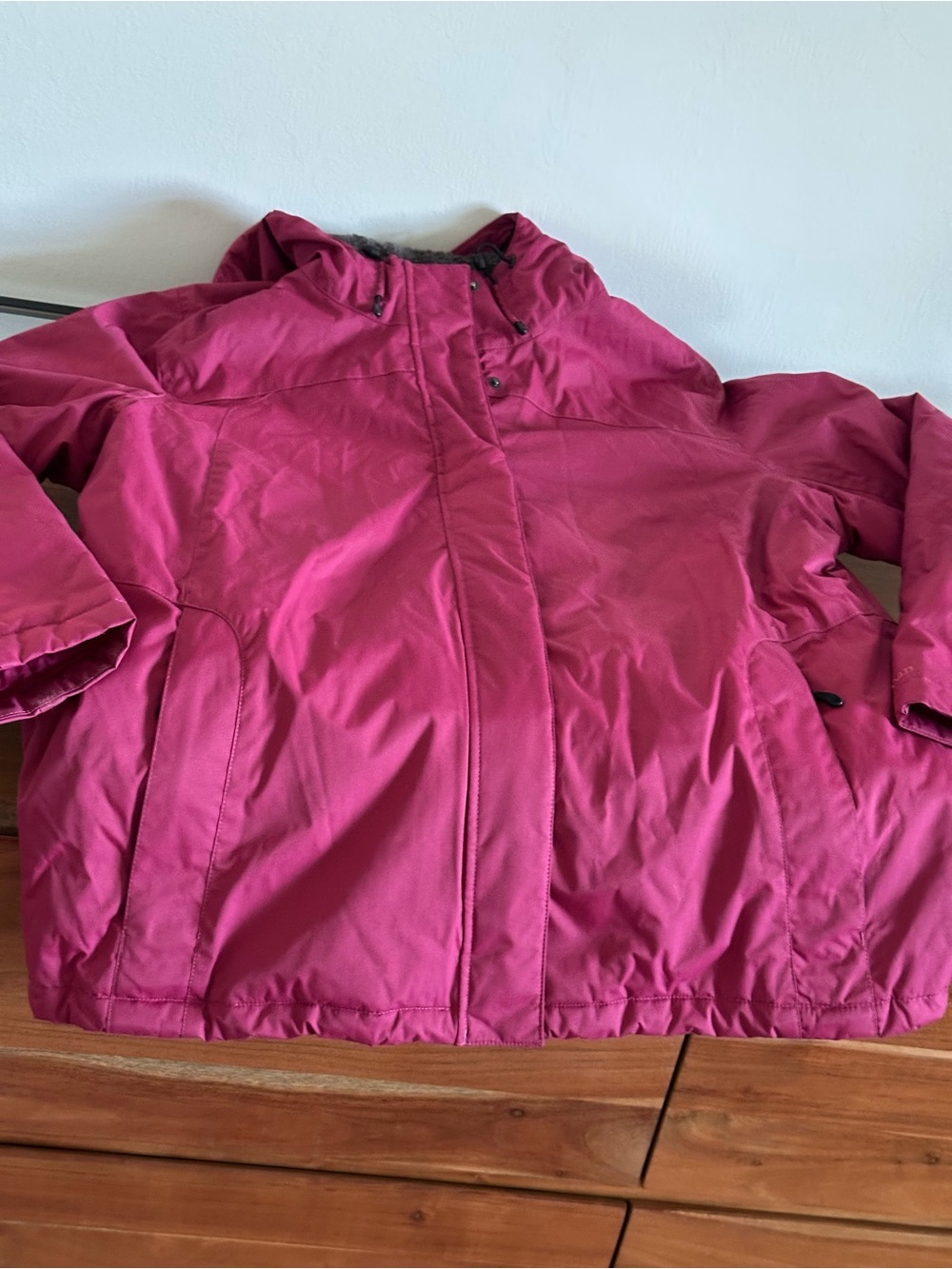 L.L.Bean Women’s 1X Raspberry Pink Fleece Lined Hooded Winter Jacket